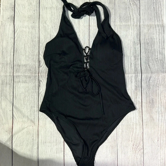 Cupshe Black Swimsuit Size XL - Picture 1 of 5